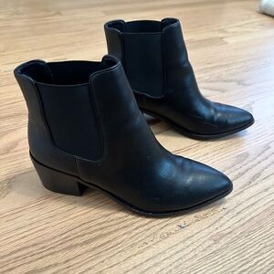 Chinese Laundry Filip bootie